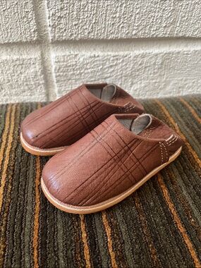 NWOT Moroccan Toddler Shoes